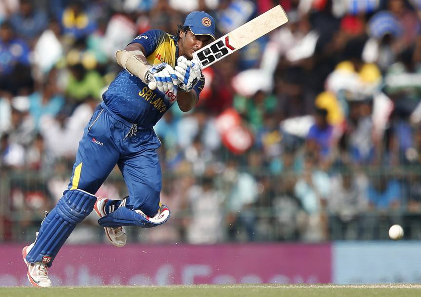 Sri Lanka. Colombo. Kumar Sangakkara in azione in una partita di cricket contro l’Inghilterra (Action Images)